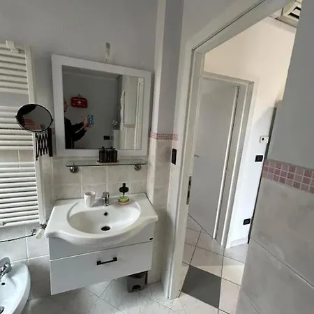 Casa Ilaria كاساليتشيو دي رينو